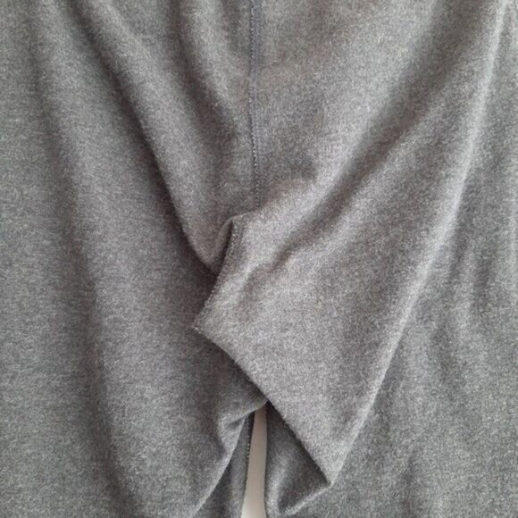 UNDER ARMOUR Athletic Crop Leggings Grey w/ Pink Waistband Sz XS - Picture 8 of 8